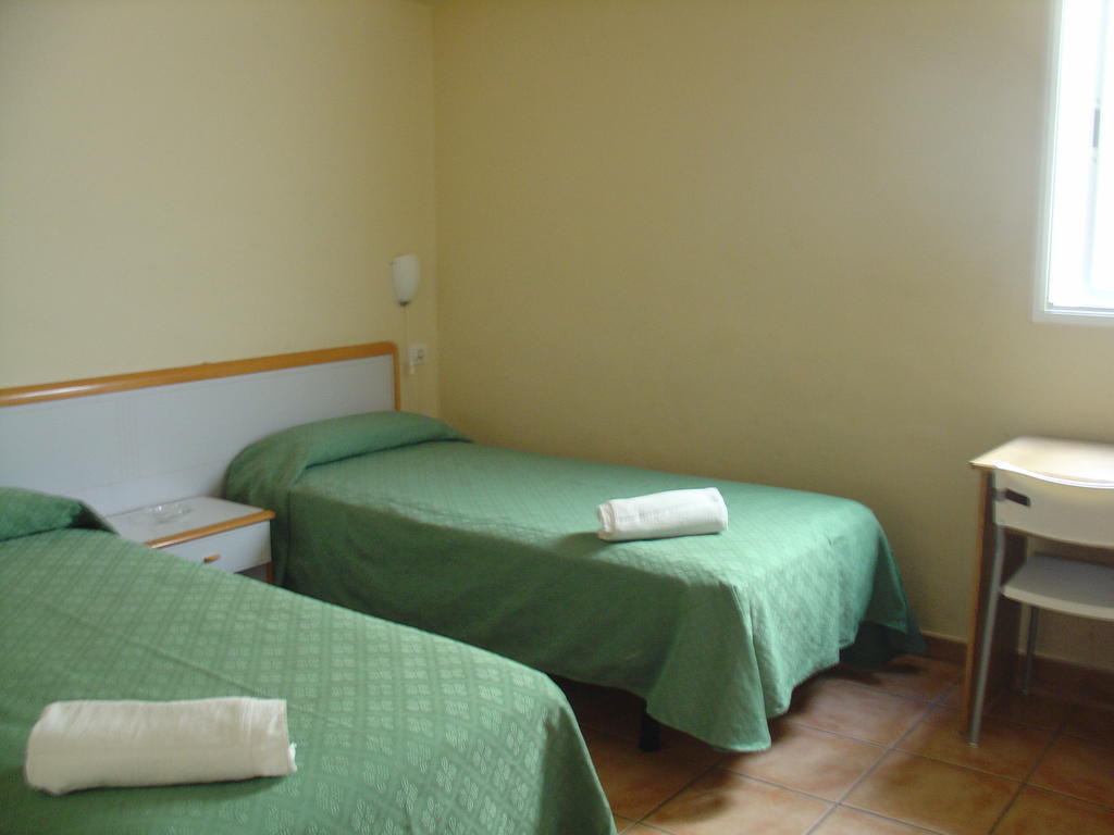 Pension Mova サンタクルスデテネリフェ 部屋 写真